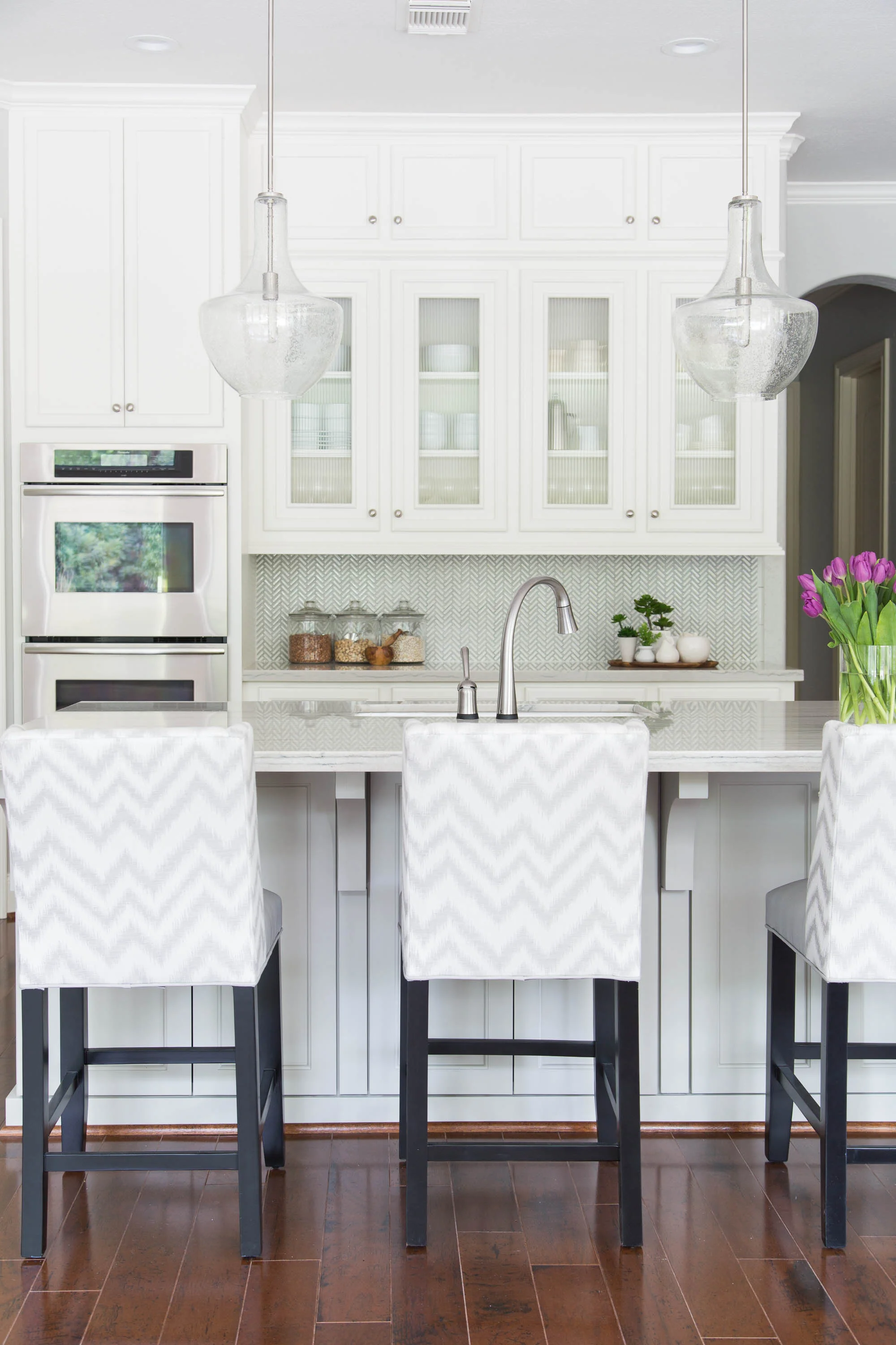 How many pendants should you hang above your kitchen island two